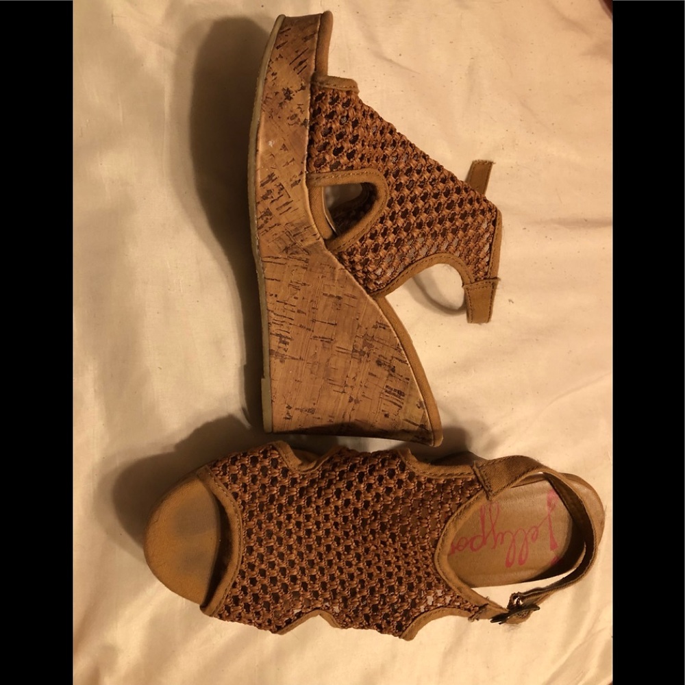 Women’s Jellypop size 9M three inch wedges